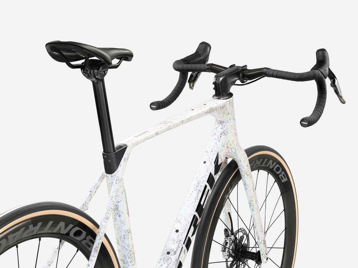 Trek Domane SLR 9 AXS Gen 5
